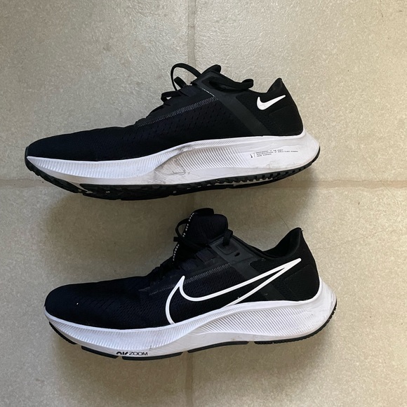 Nike Men’s Pegasus 38 Running Shoes - Picture 5 of 5